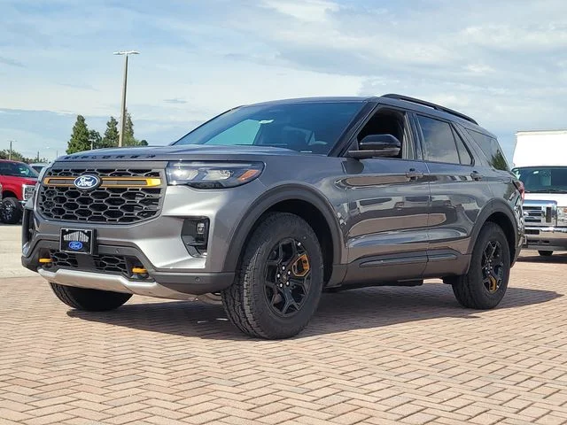 New 2027 Gray Metallic Ford Tremor image 33