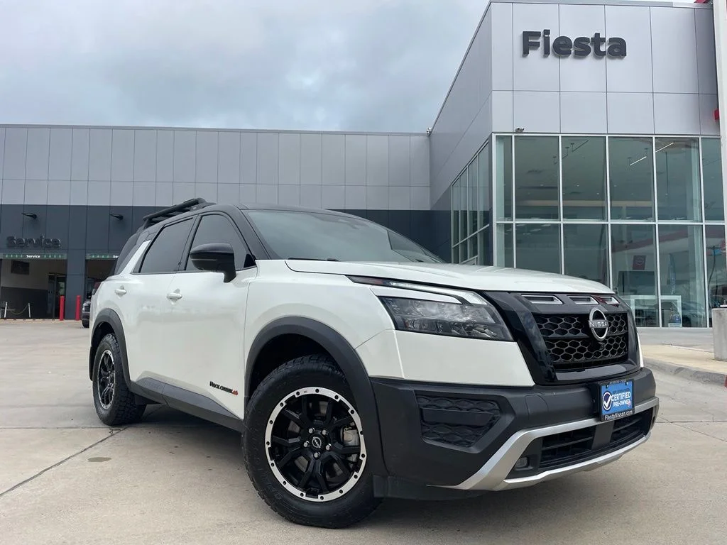 Used 2024 White Nissan Rock Creek image 1