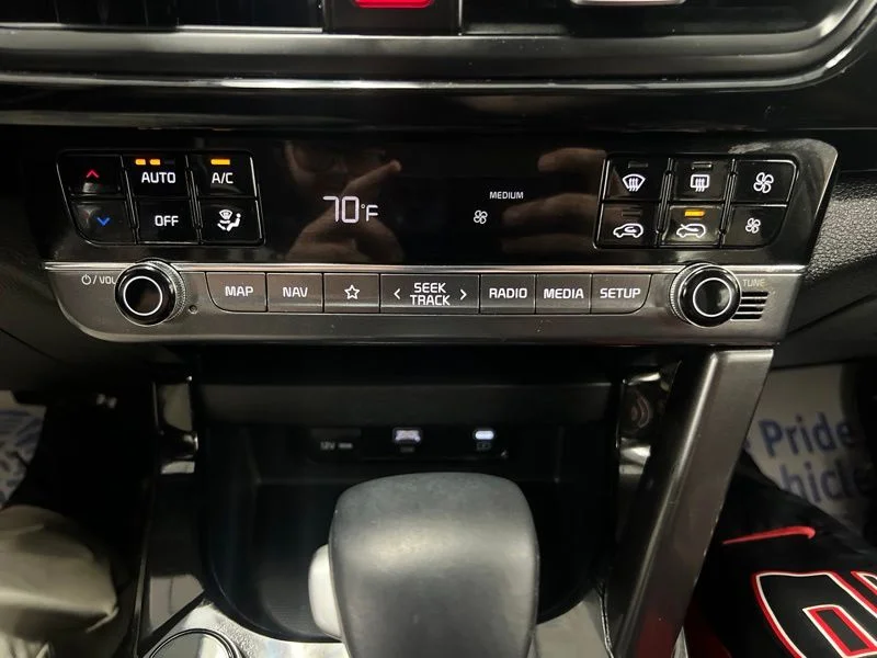 Used 2024 Gray Kia X-Line image 28
