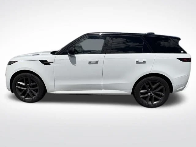 Certified Used 2025 White Land Rover Dynamic SE image 5
