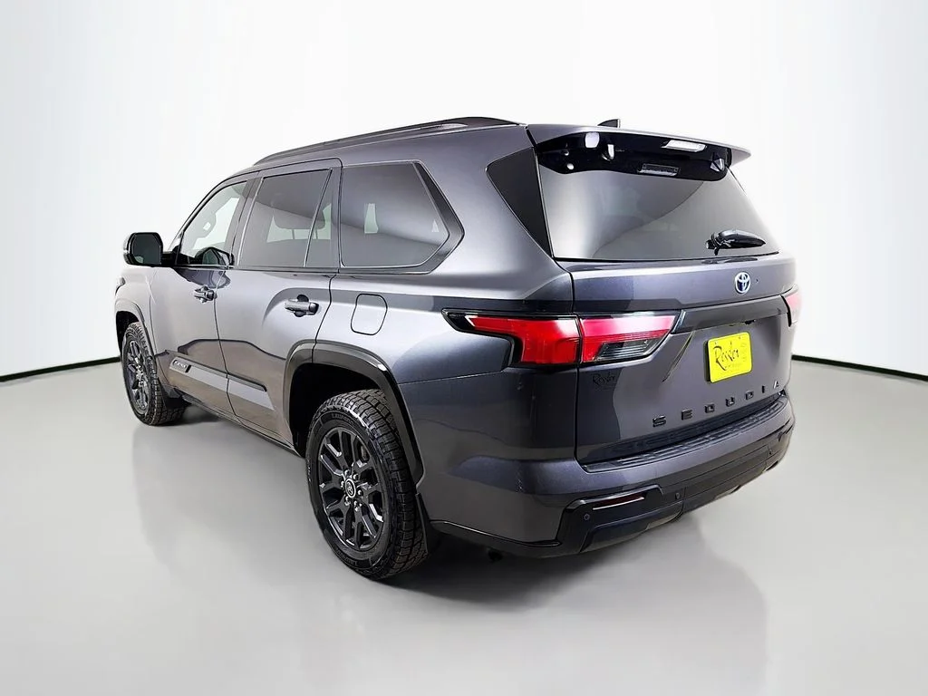 Used 2023 Gray Toyota Platinum image 8