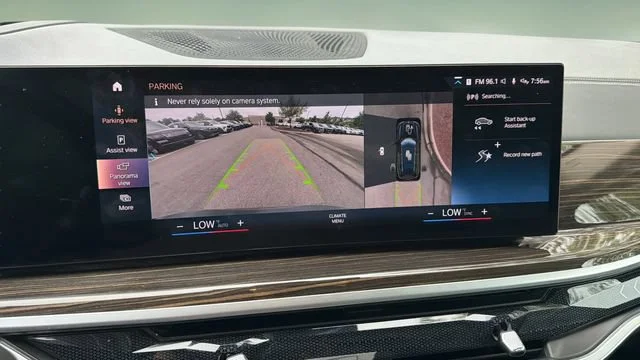 Used 2023 Black BMW xDrive40i image 29