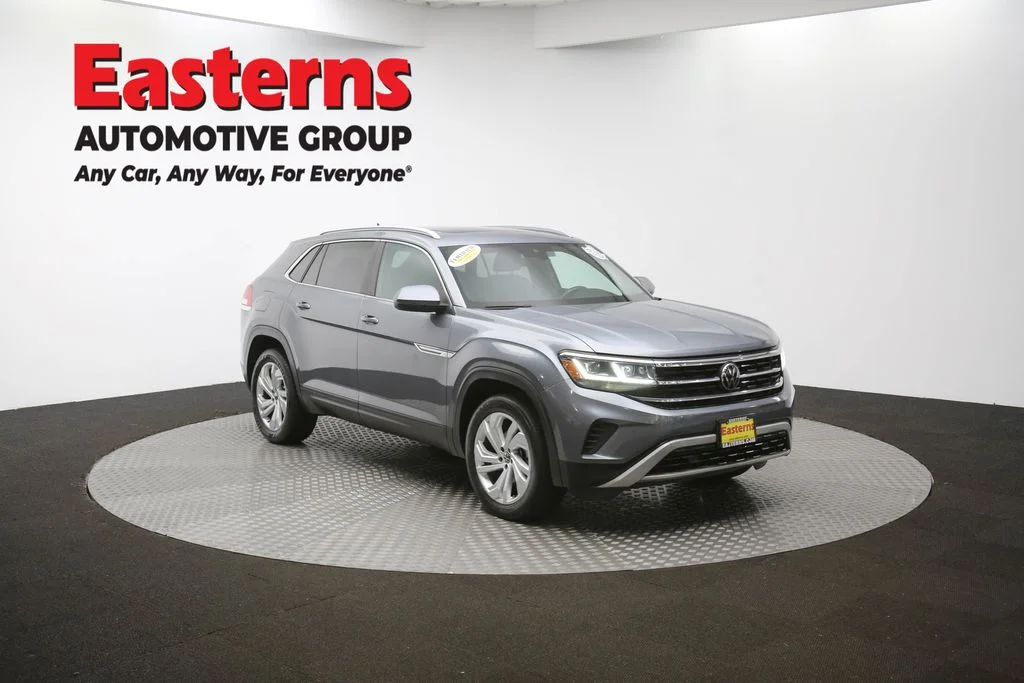 Used 2021 Gray Volkswagen 2.0T SEL image 50