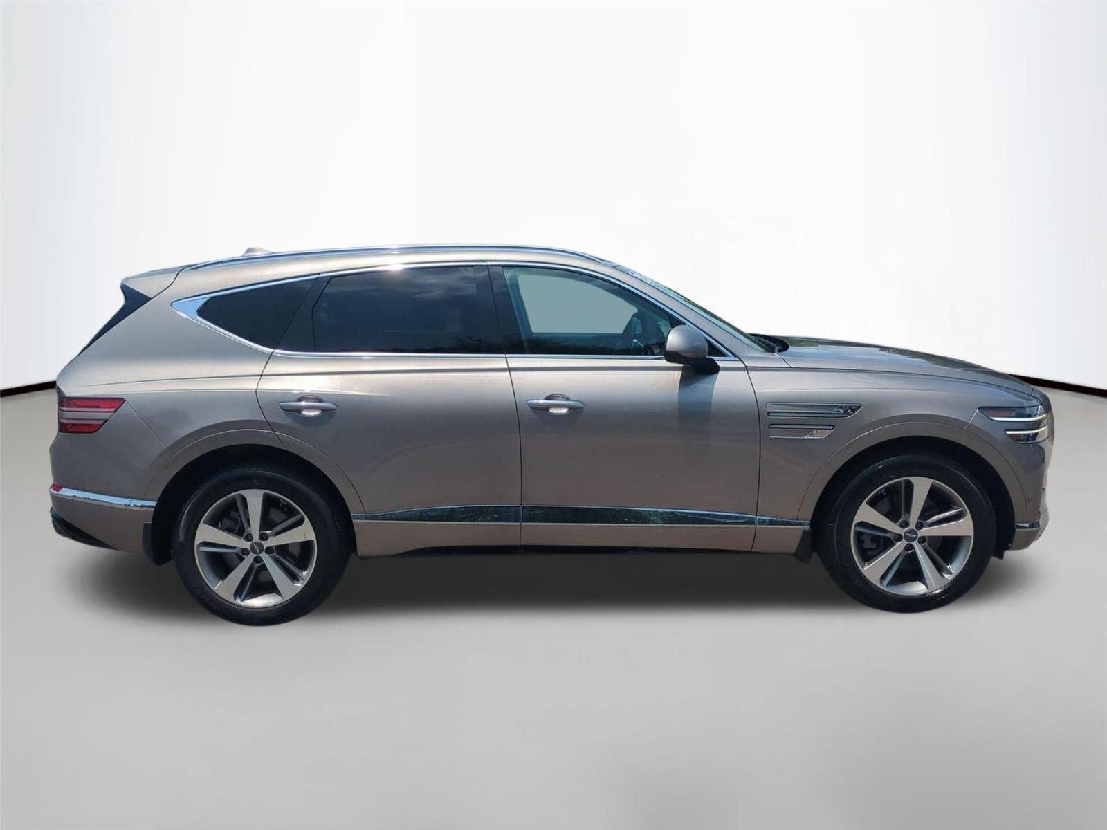 Used 2021 Gold Coast Silver Genesis  image 6