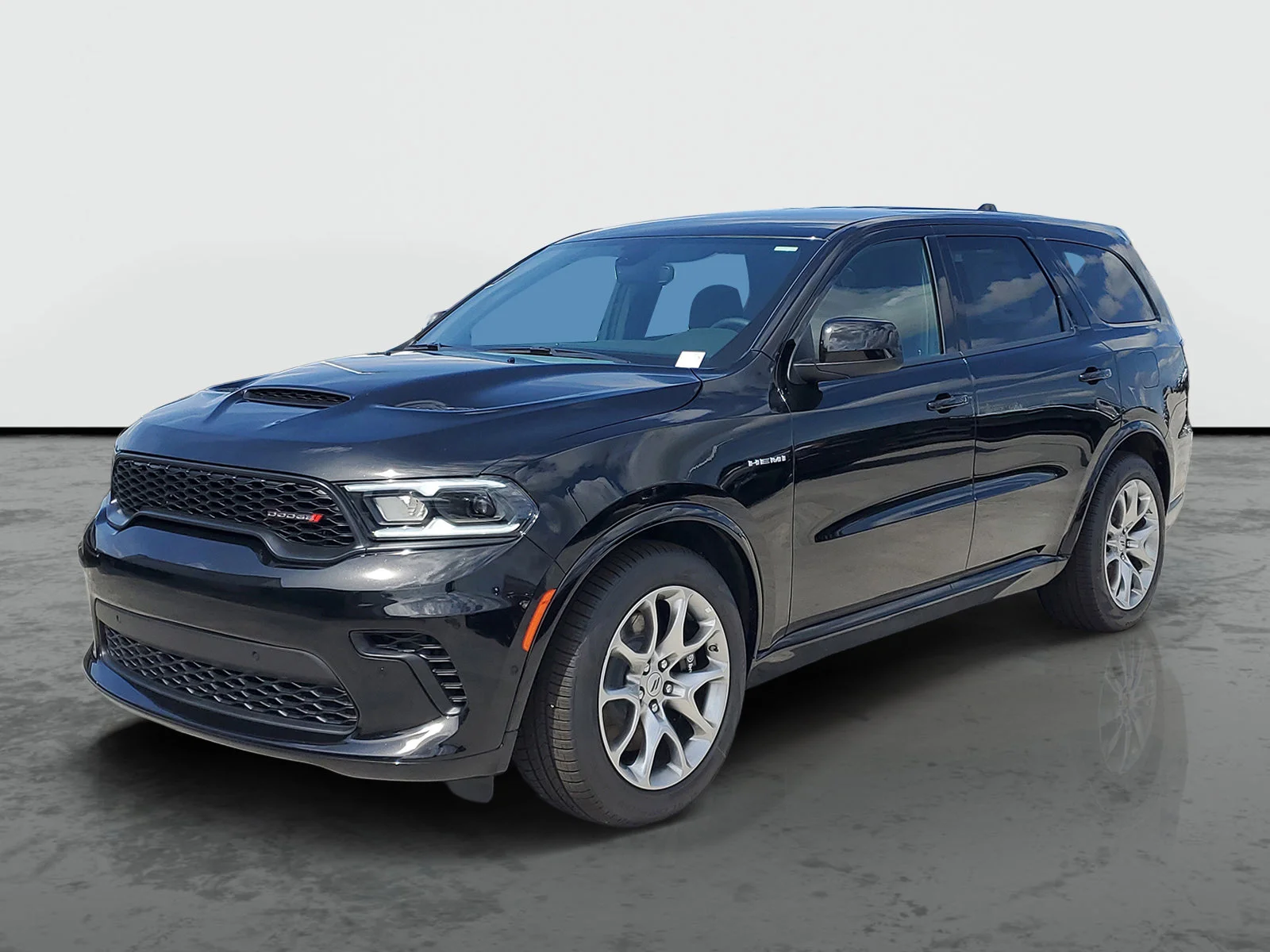 New 2026 Diamond Black Clear-Coat Exterior Paint Dodge GT HEMI V8 image 3