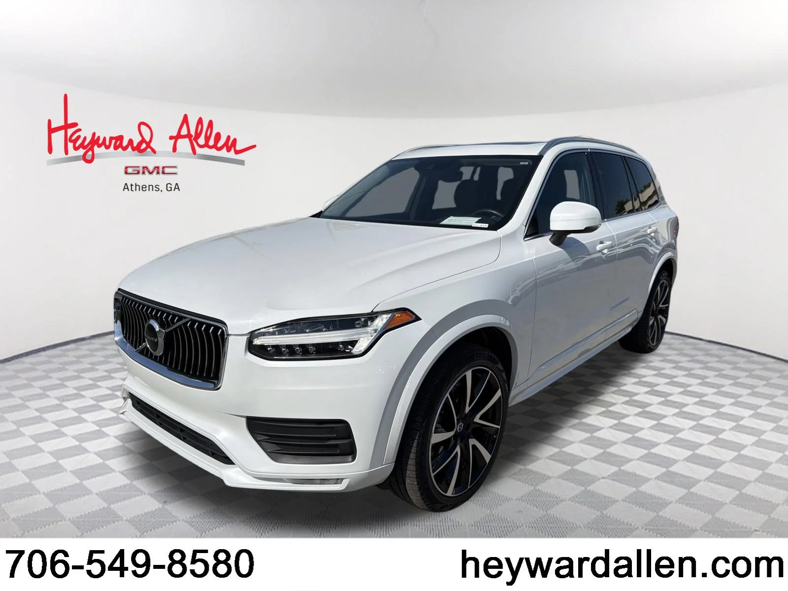 2020 Volvo XC90 T6 Momentum AWD's photo