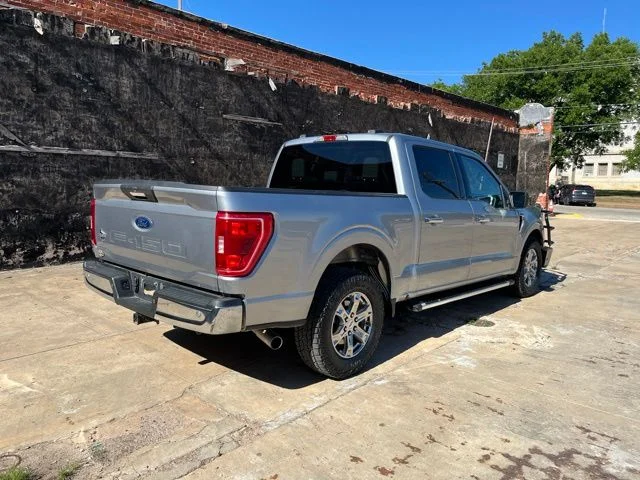 Used 2023 Silver Metallic Ford XLT image 8