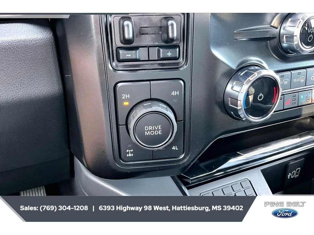 New 2027 Carbonized Gray Metallic Ford F-250® Lariat® image 23
