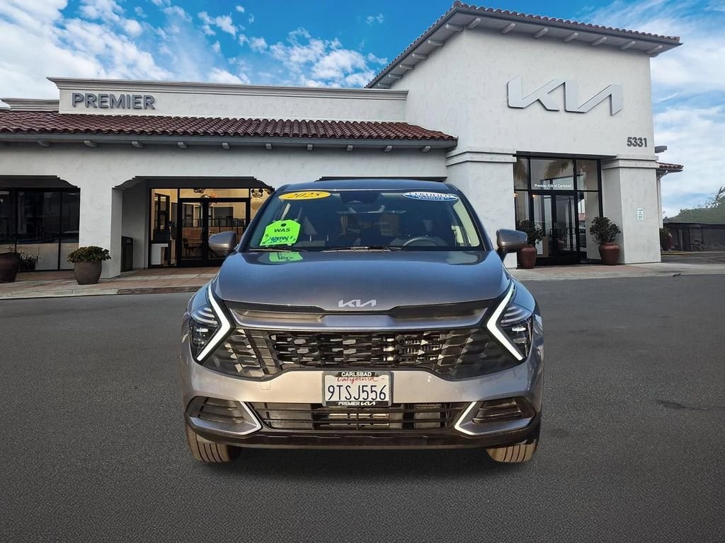 Certified Used 2025 Steel Gray Kia LX image 3