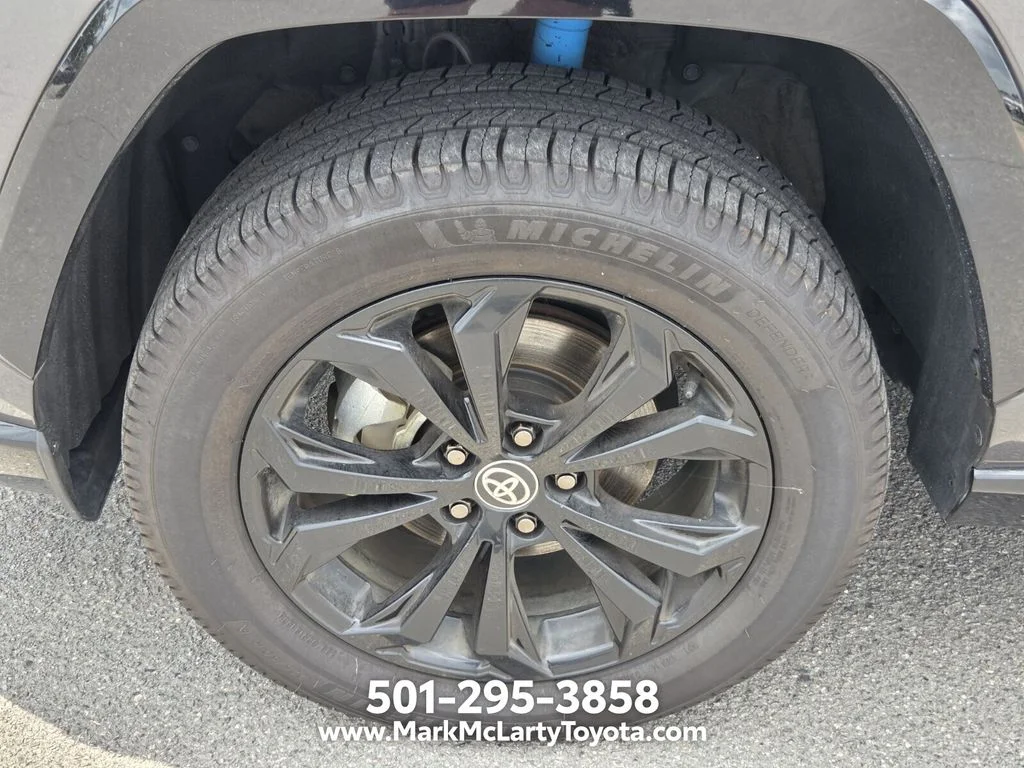 Used 2023 Gray Toyota SE image 16