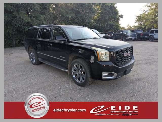 Used 2016  GMC Denali image 1