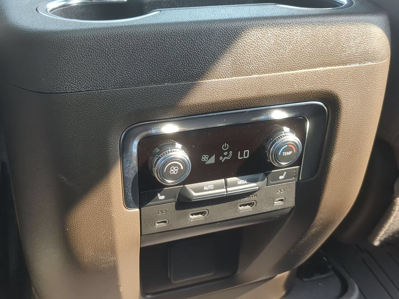 New 2026 Sterling Metallic GMC Elevation image 22