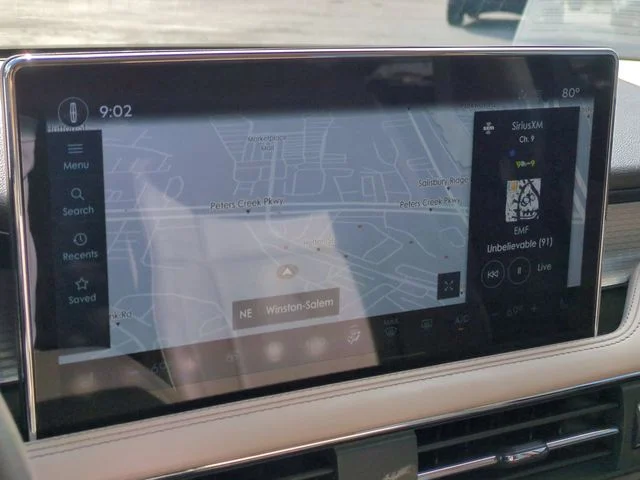 Used 2023 Gray Lincoln Standard image 23