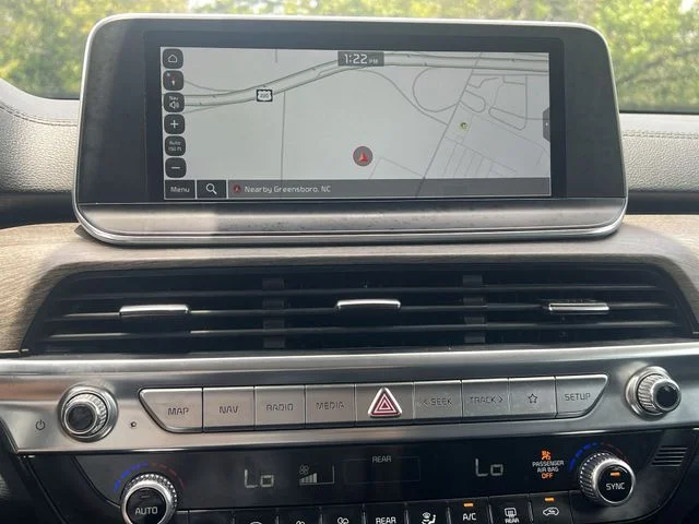 Used 2021 Green Kia EX image 21