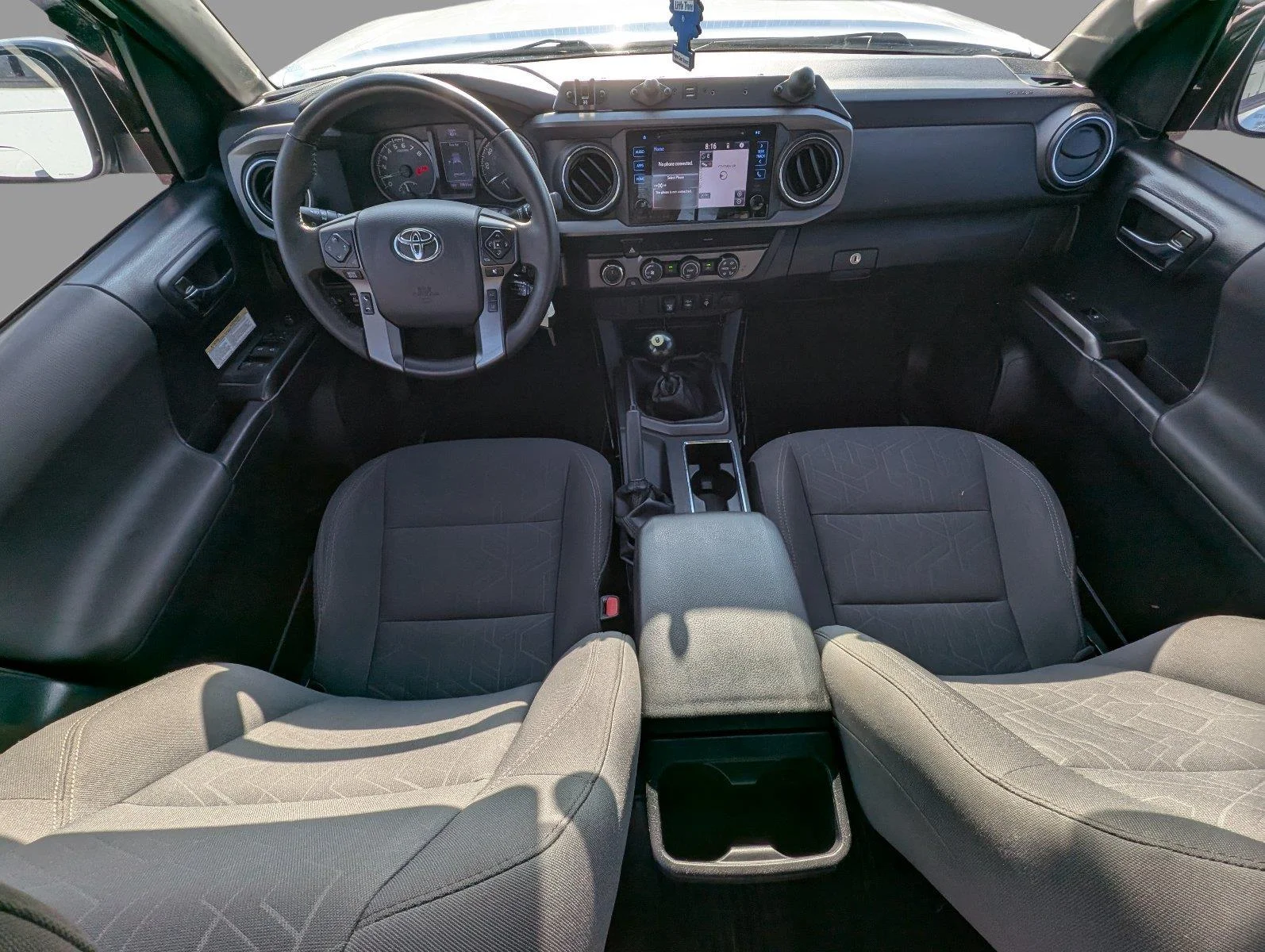 Used 2019 Super White Toyota TRD Off-Road image 33