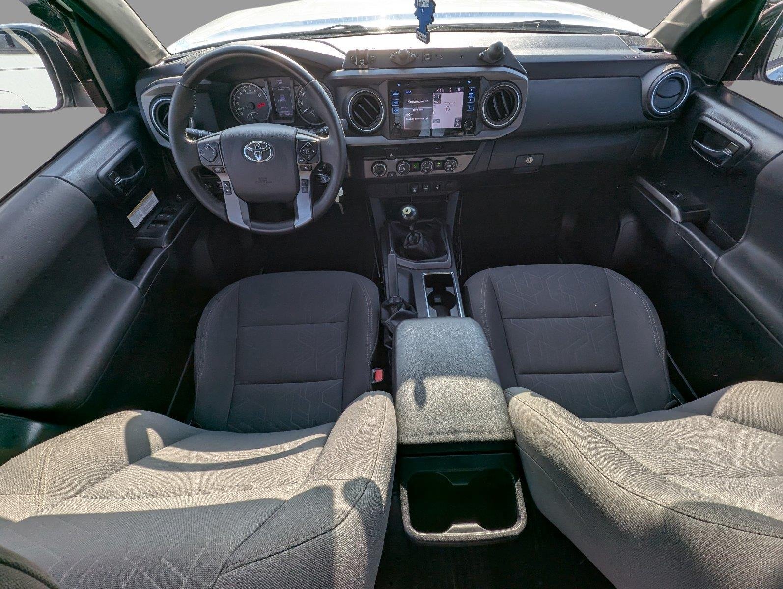 Used 2019 Super White Toyota TRD Off-Road image 33