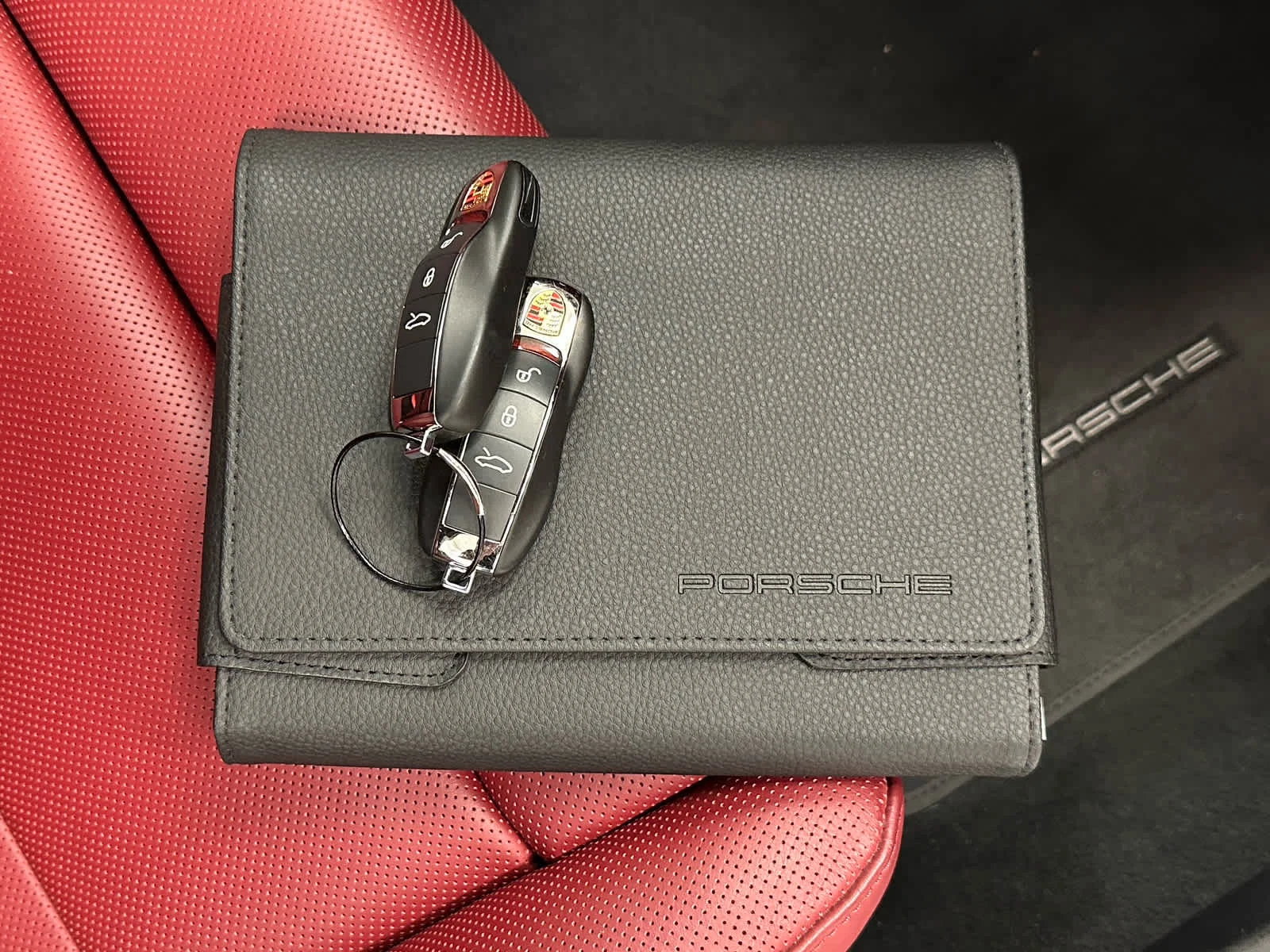 Used 2019 Agate Grey Metallic Porsche Carrera GTS image 41