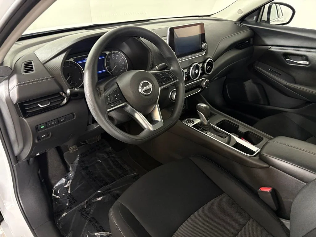 Used 2025 White Nissan SV image 16