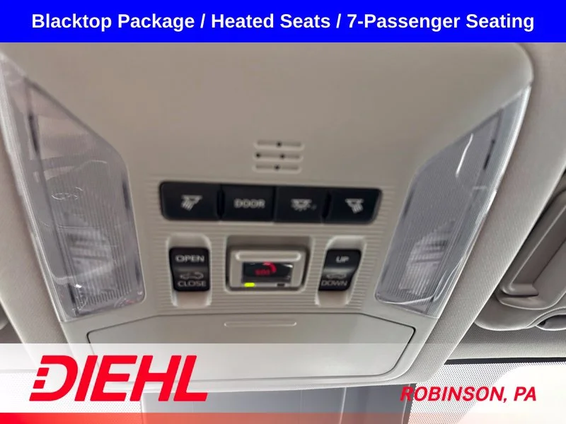 Used 2021  Toyota XLE image 32