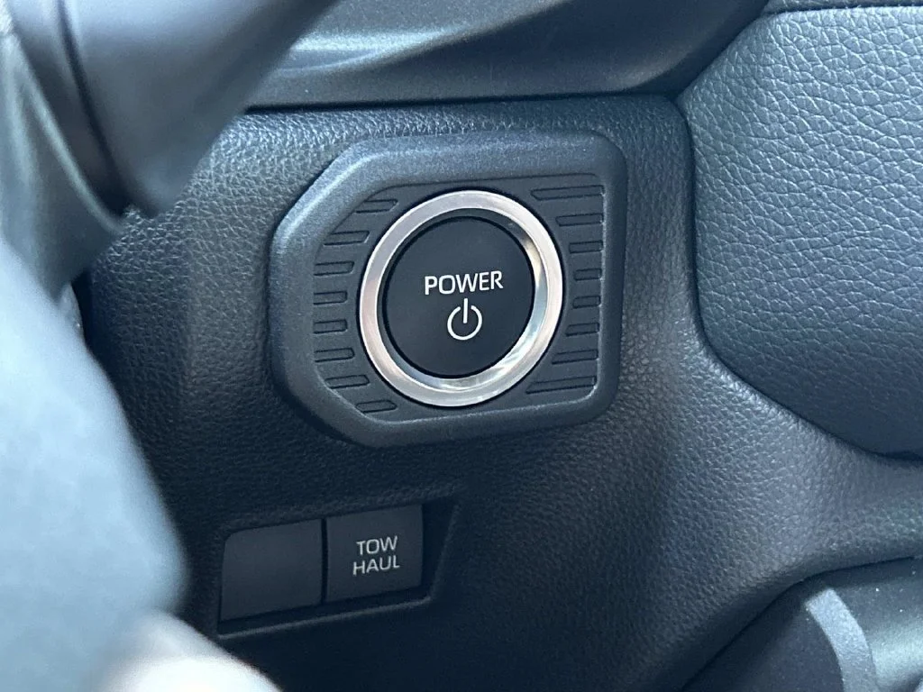 Used 2027  Toyota Base image 32