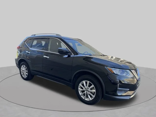 Used 2019 Magnetic Black Pearl Nissan S image 4