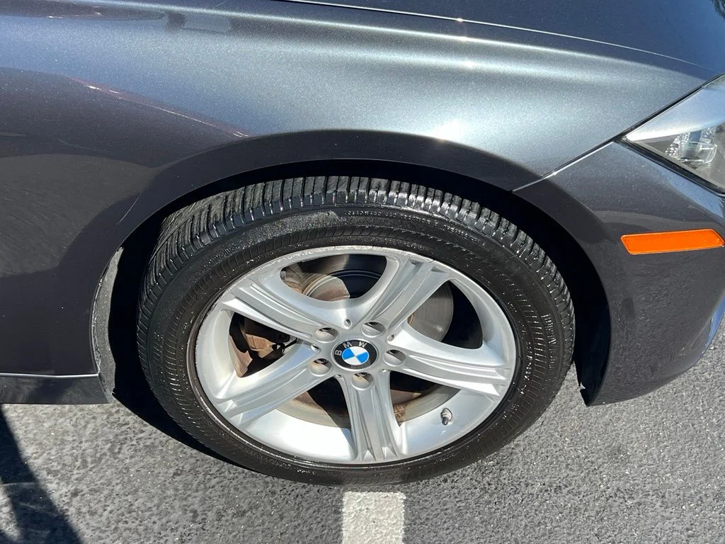 Used 2013 Mineral Gray Metallic BMW 328i xDrive image 6