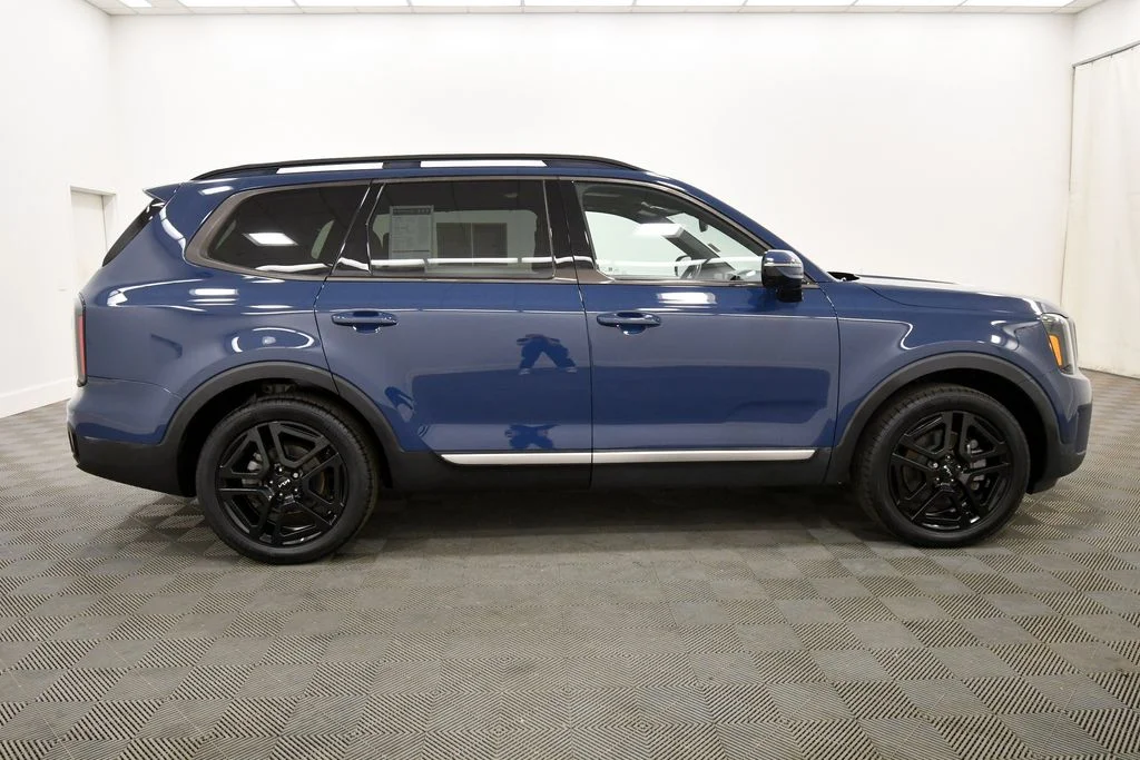 Certified Used 2023 Black Kia SX X-Line image 9