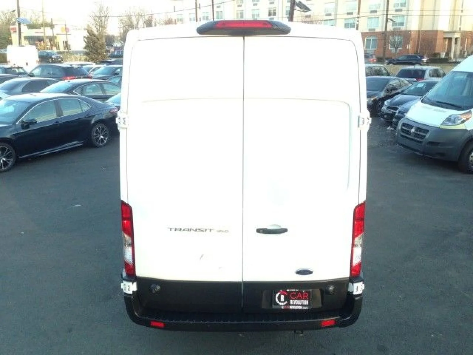 Used 2019 Oxford White Ford w/ rearCam image 11
