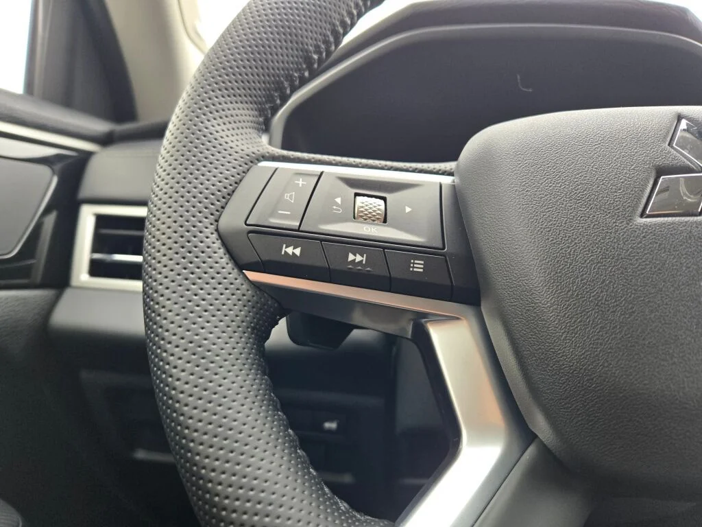 2026 Mitsubishi Outlander SE - Photo 26