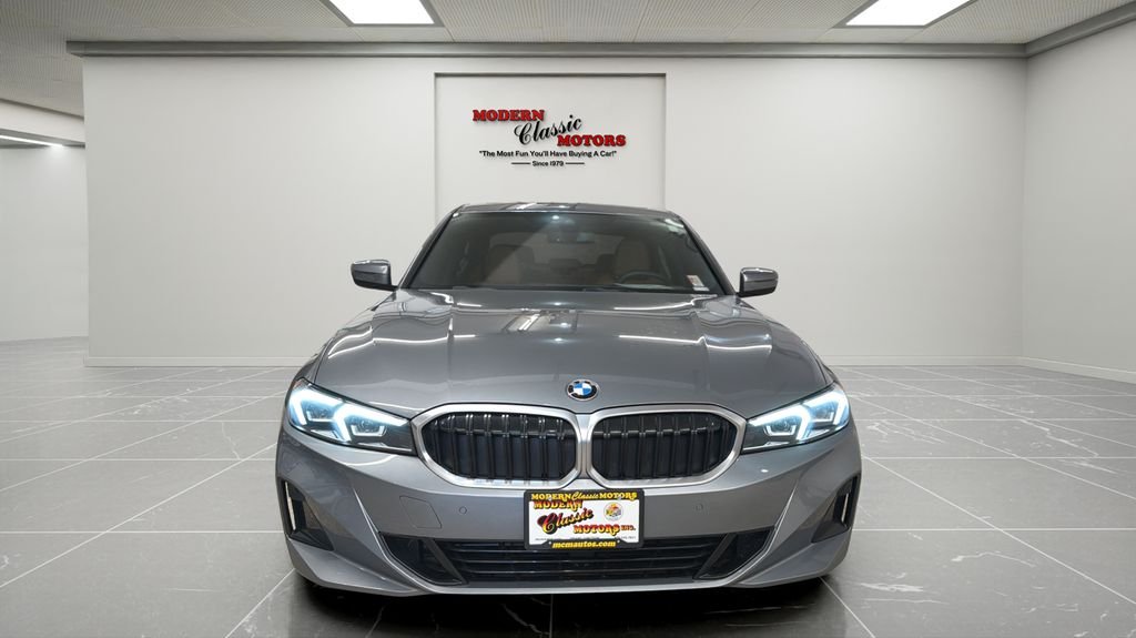Used 2025 Gray BMW 330i xDrive image 8