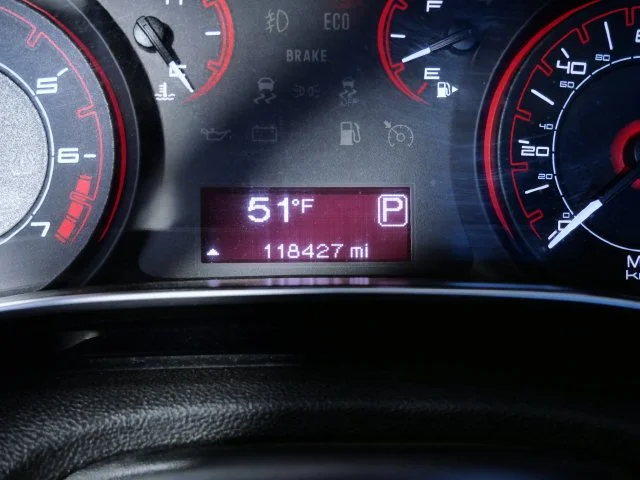 Used 2013 Gray Dodge SXT image 23