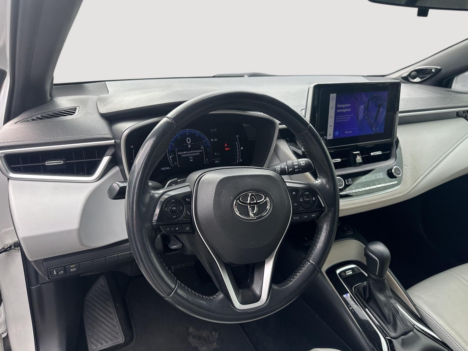 Used 2024 Wind Chill Pearl Toyota XSE image 10