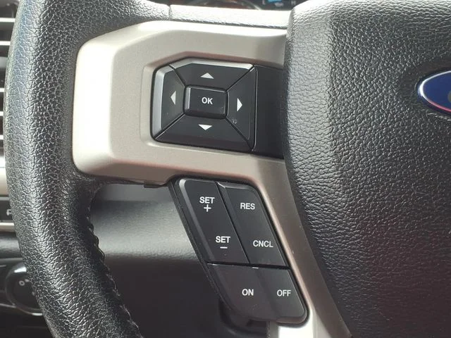 Used 2015 White Ford Lariat image 37