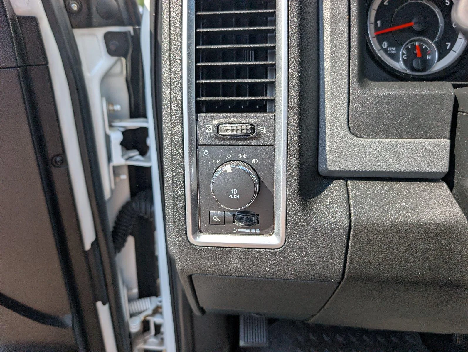 Used 2020 Bright White Clearcoat Ram Warlock image 27