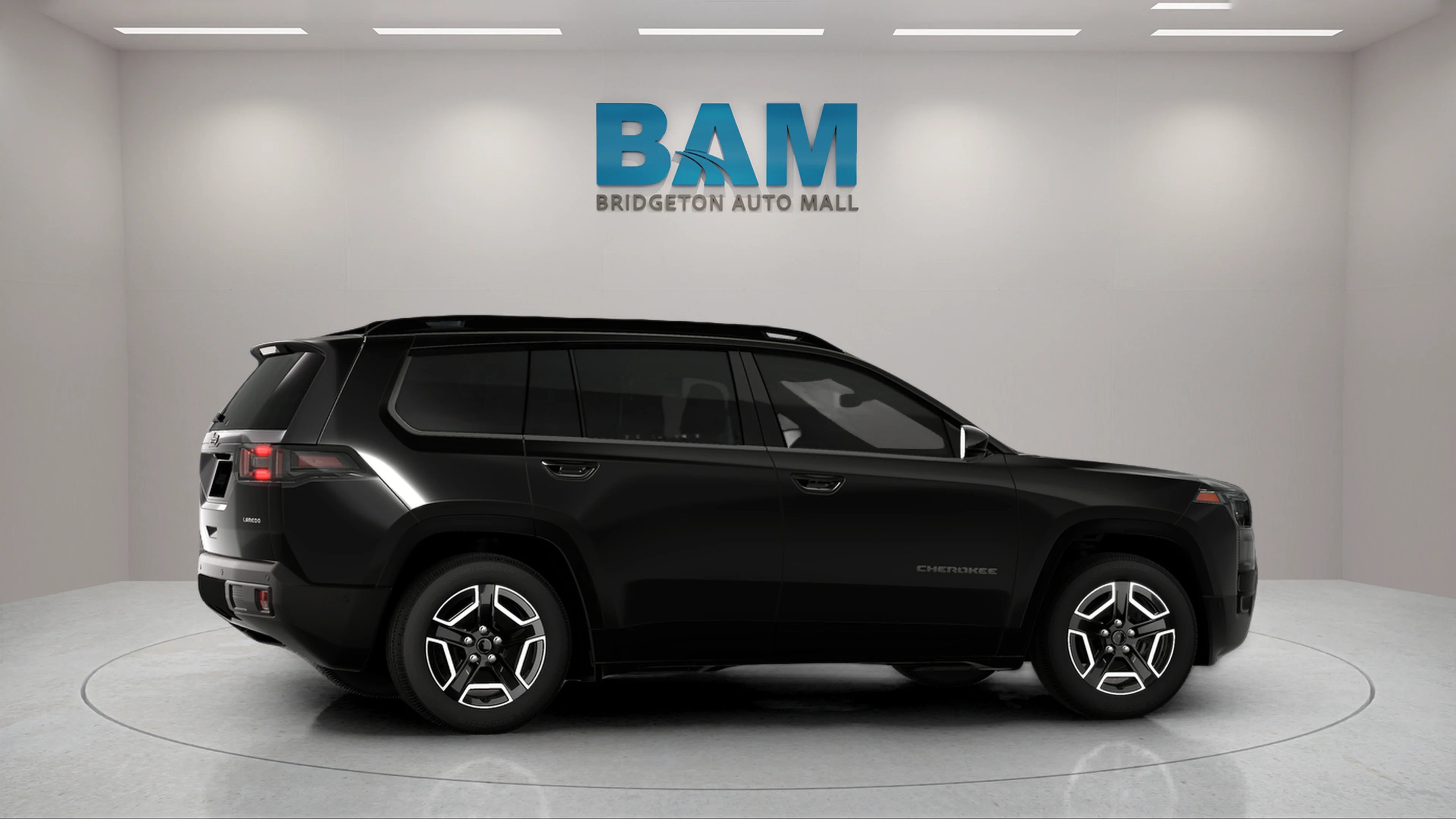 New 2026 Diamond Black Crystal Pearlcoat Jeep Laredo image 4
