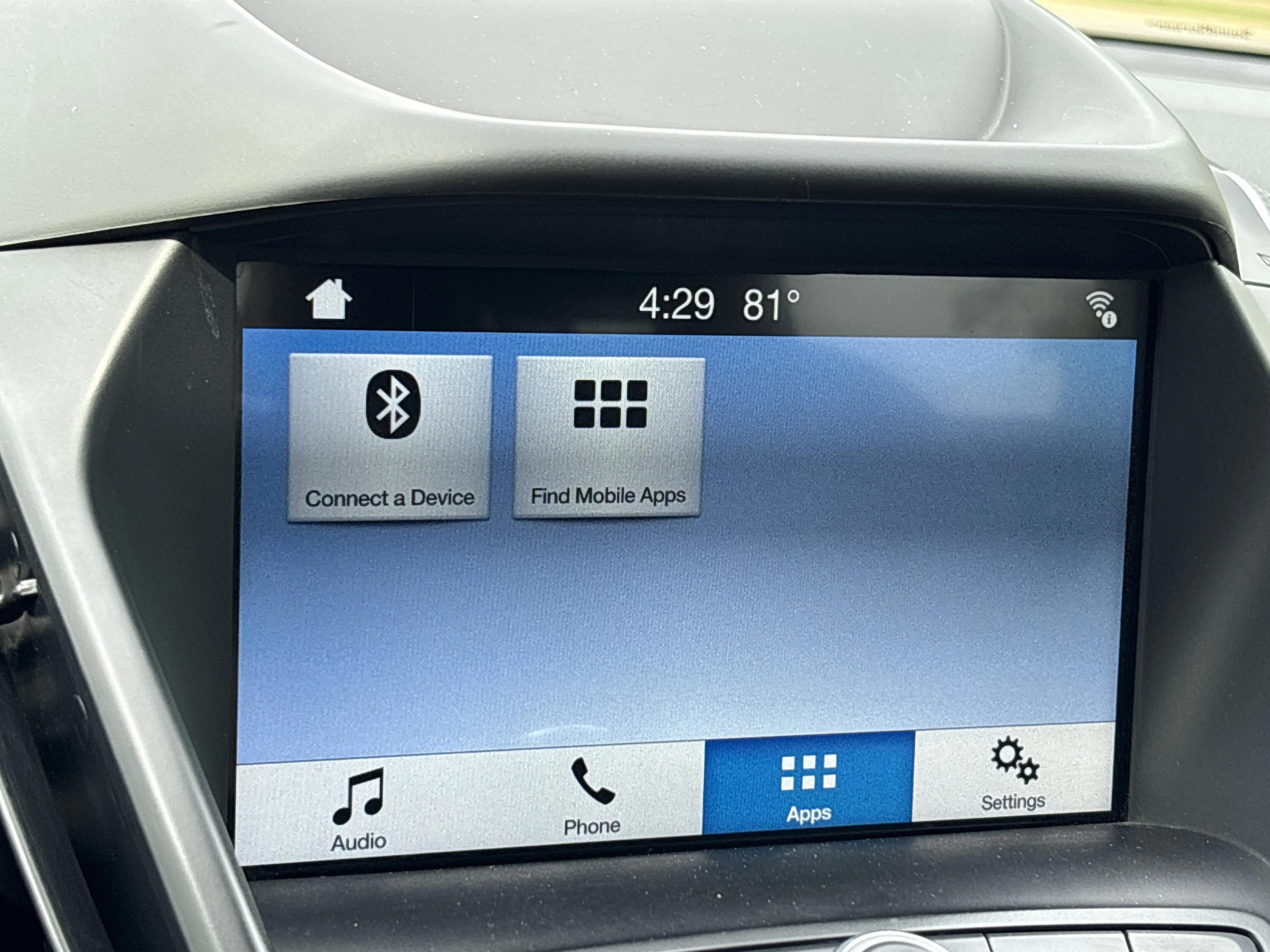Used 2019 Ingot Silver Metallic Ford SEL image 32