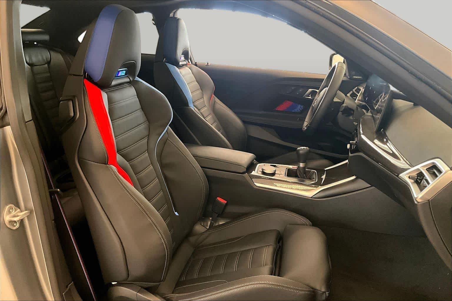 Used 2025 Frozen Pure Grey Metallic BMW  image 8