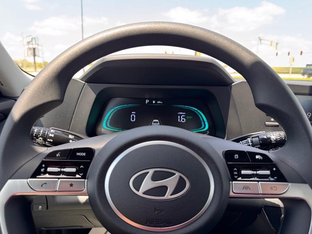 2025 Hyundai Elantra Blue - Photo 6