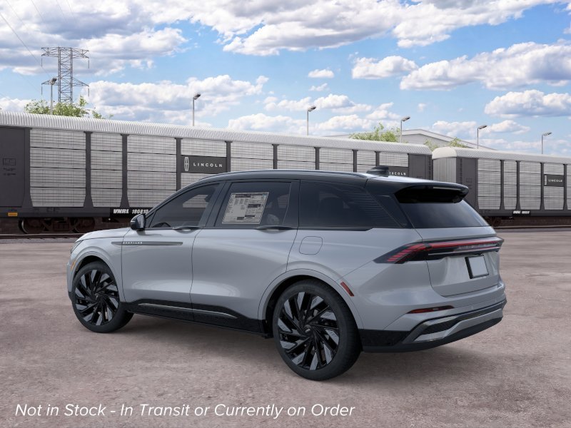 New 2026 Gray Matter Clearcoat Lincoln Reserve image 4