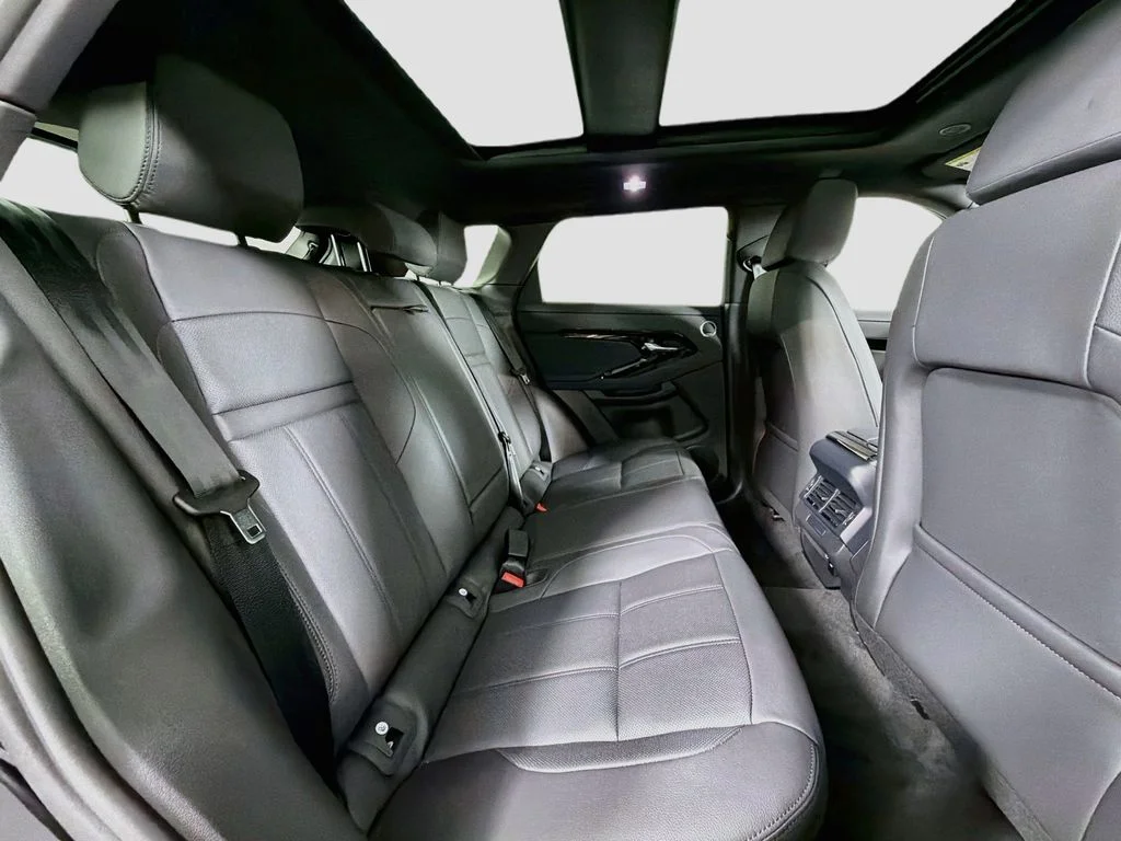 New 2026 Santorini Black Land Rover S image 28
