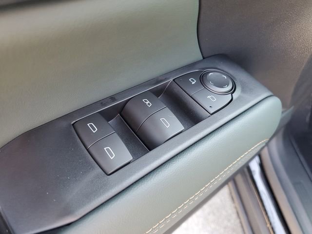 2026 GMC Terrain AT4 - Photo 9