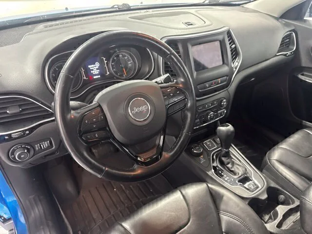 Used 2021 Blue Jeep Latitude Plus image 13
