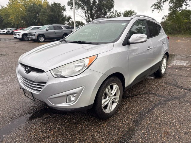 Used 2013 Silver Hyundai GLS image 8