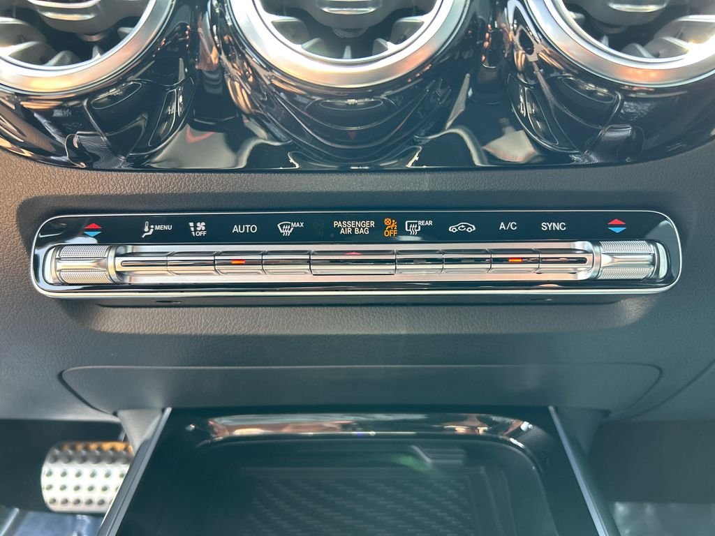New 2026 Night Black Mercedes-Benz AMG® GLA 35 4MATIC SUV image 21