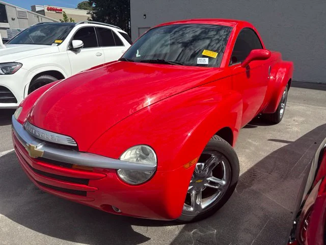 Used 2005 Red Chevrolet Base image 1