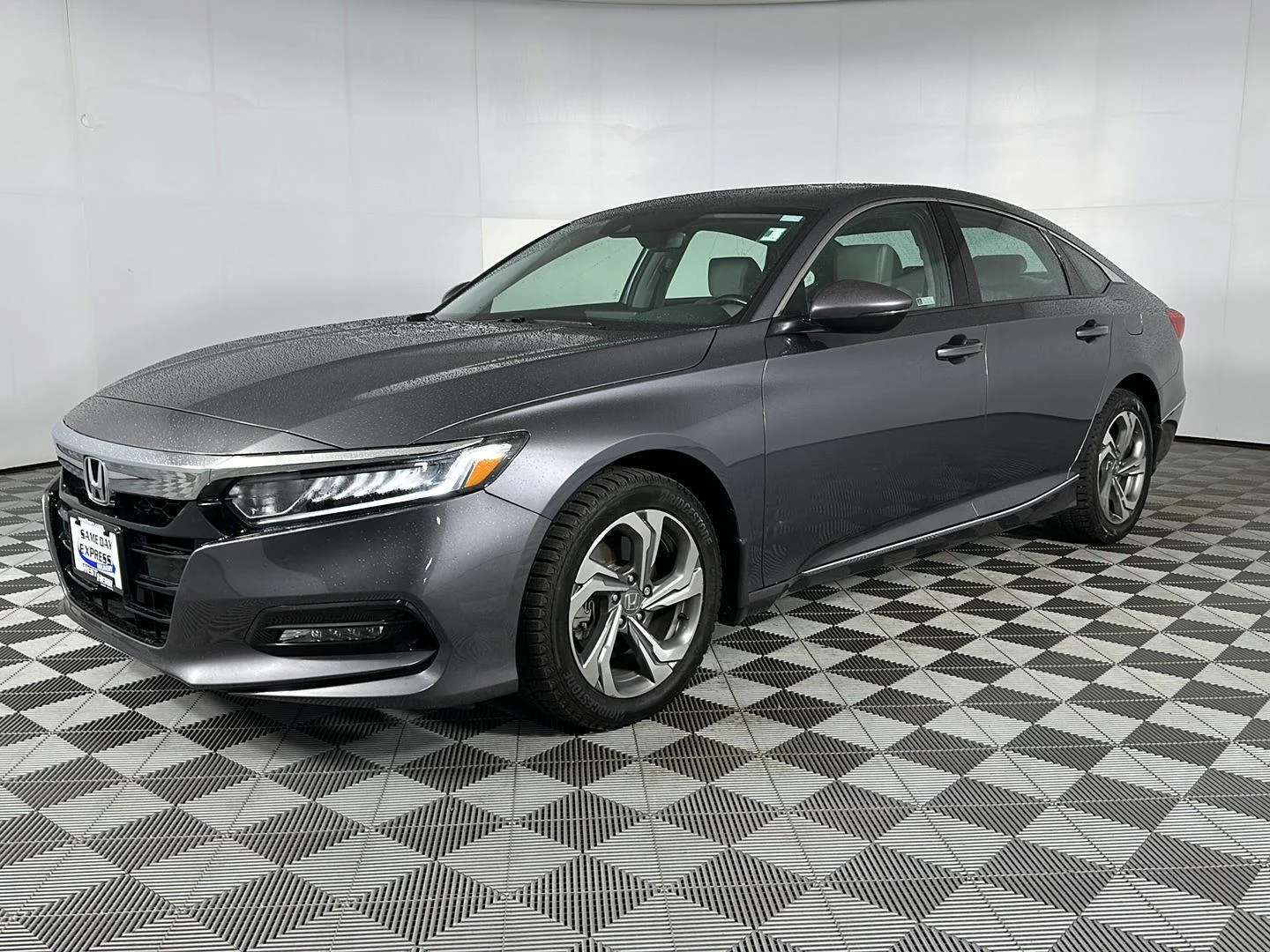 Used 2020 Modern Steel Metallic Honda EX-L image 3