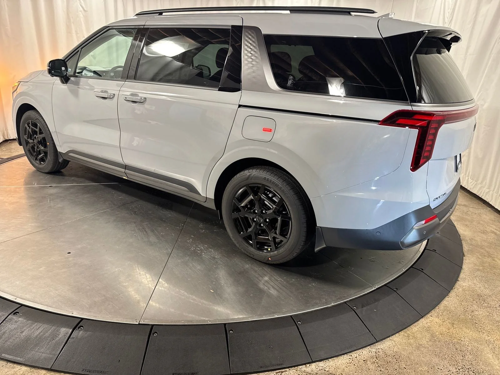New 2026 Ceramic White Kia SX Prestige image 7