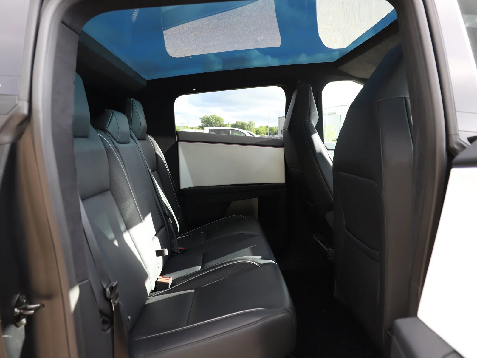 Used 2024 Black Tesla Foundation image 12