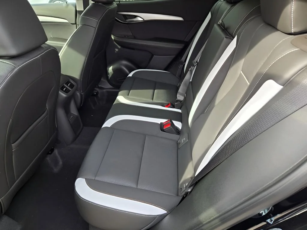 2025 Buick Envision Sport Touring - Photo 9