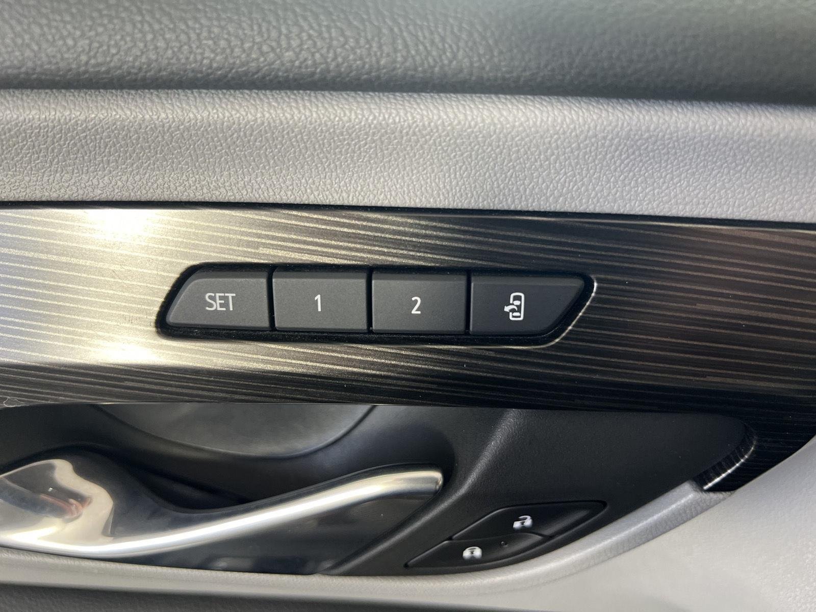 Used 2024 Downpour Metallic GMC SLT image 8